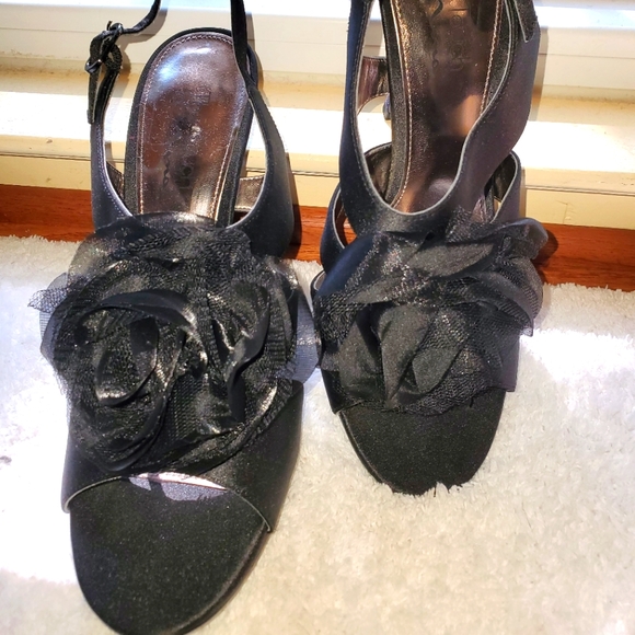 The Touch of Nina Shoes - Women's Shoes